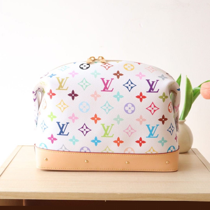 LV Clutch Bags